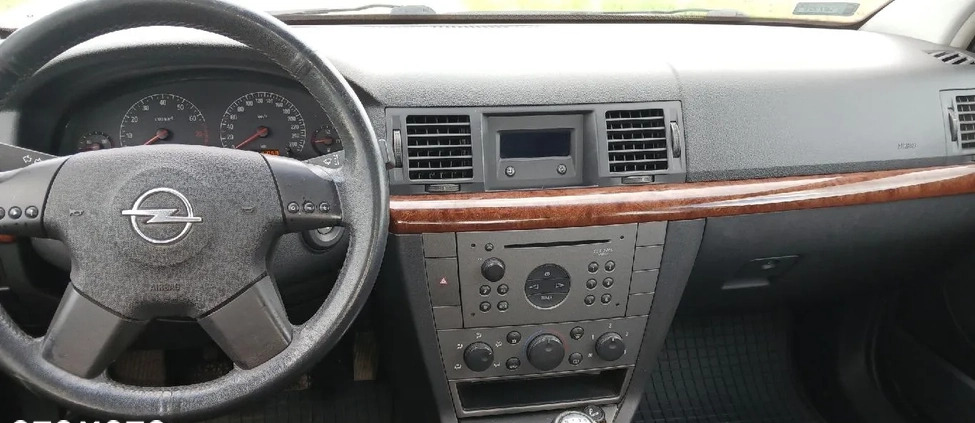 Opel Vectra cena 8500 przebieg: 194200, rok produkcji 2003 z Kozienice małe 46